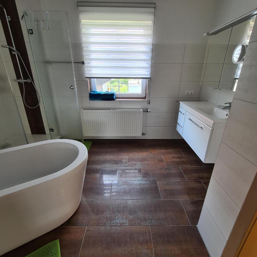 Ferienwohnung Claudia Altossiach Exteriör bild